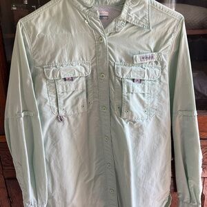 Teal Columbia fishing shirt